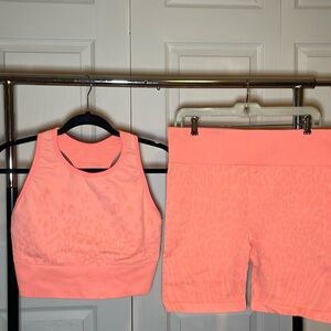 Orange Cheetah Active Set